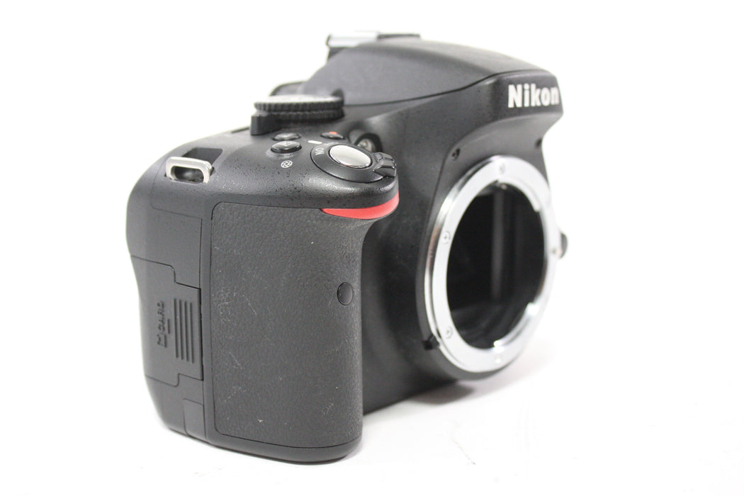 Nikon D5100 DSLR Camera Body with Shutter Count 1,659 AS-IS