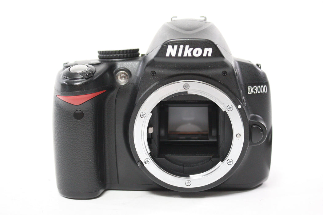 Nikon D3000 DSLR Camera with 18-55mm f/3.5-5.6 G DX VR AF-S Lens with Shutter Count 15,680