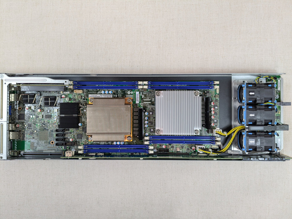Intel H2000 2U 12x 3.5” 4 Node S2600KP Server 8x 14C E5-2680v4 2.4GHz CPU, Rails