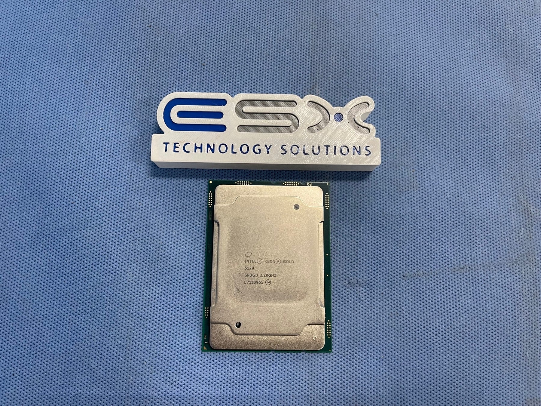 Intel Xeon 14-Core Gold 5120 @ 2.2GHz 19MB 105W LGA 3647 Processor SR3GD CPU