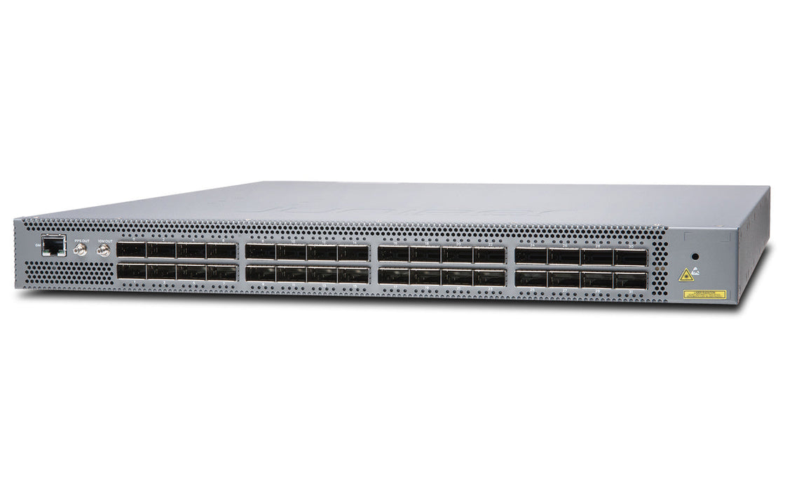 JUNIPER QFX5200-32C-AFO  QFX5200, 32 QSFP+ Ports, Redundant Fans, 2 AC Power Supplies, Front to Back Airflow