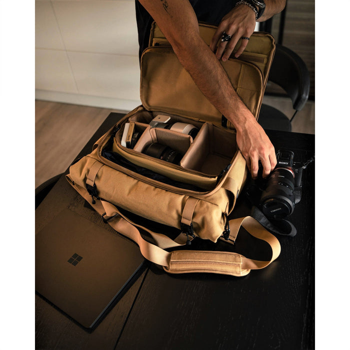 Langly Weekender Flight Bag with Camera Cube﻿