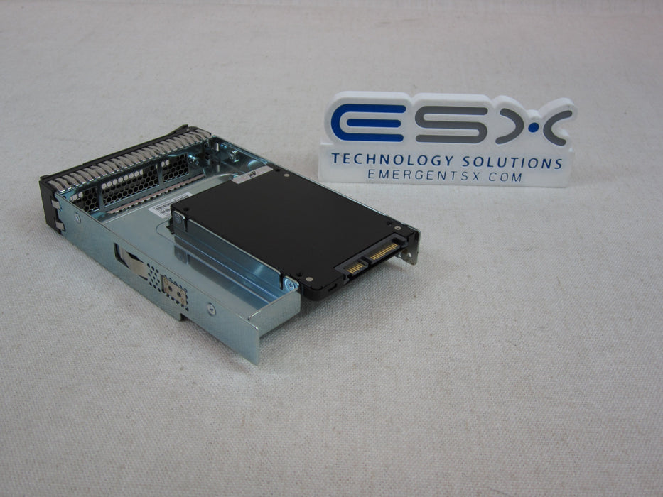 Lenovo 03LE112 1.92TB 6Gb/s 2.5" MU SATA SSD in 3.5" Tray 4XB7A87202
