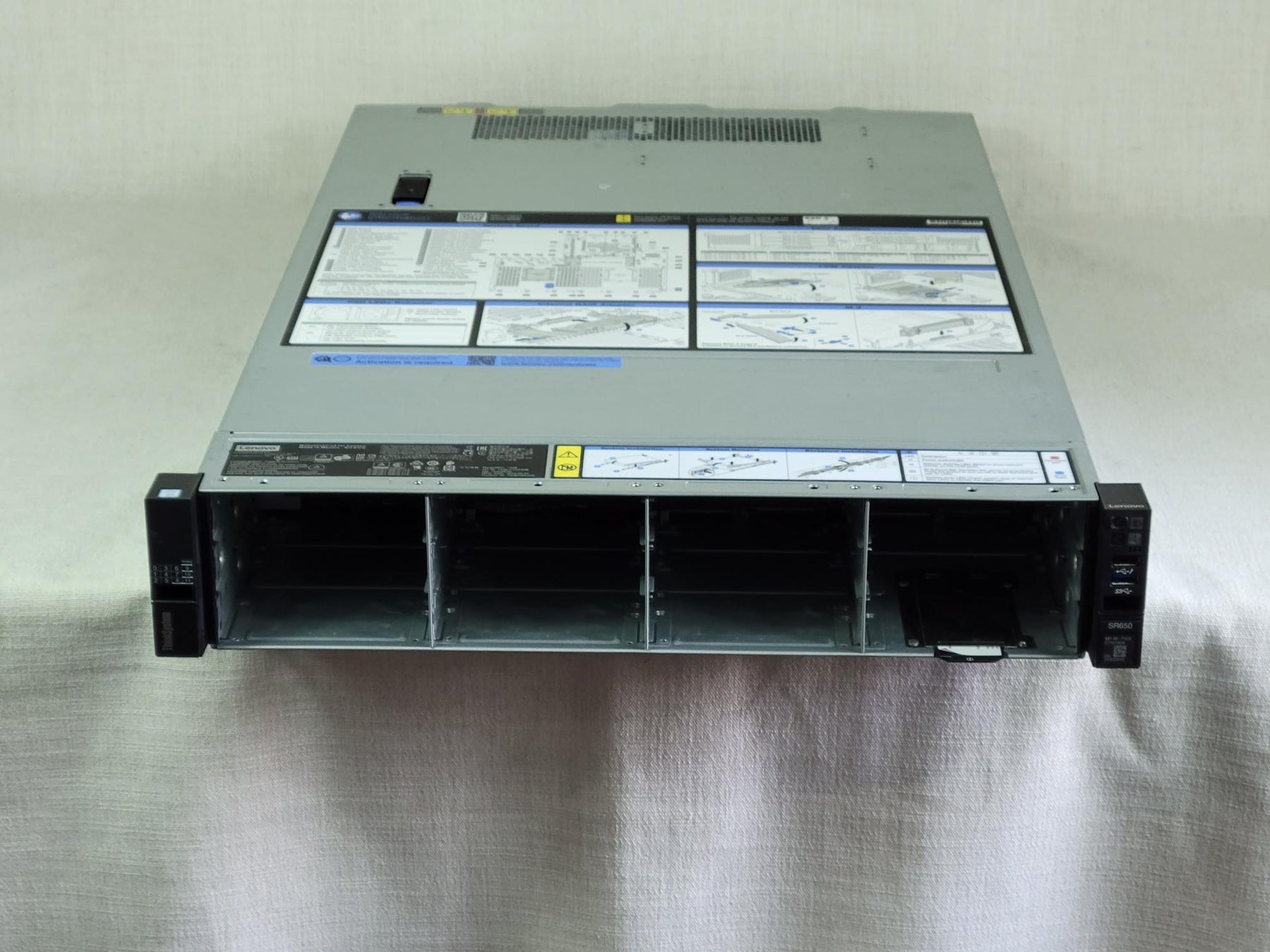 Lenovo ThinkSystem SR650 2U 12x 3.5” Server 2x 10C Gold 5115 2.4GHz 64GB 930-16i
