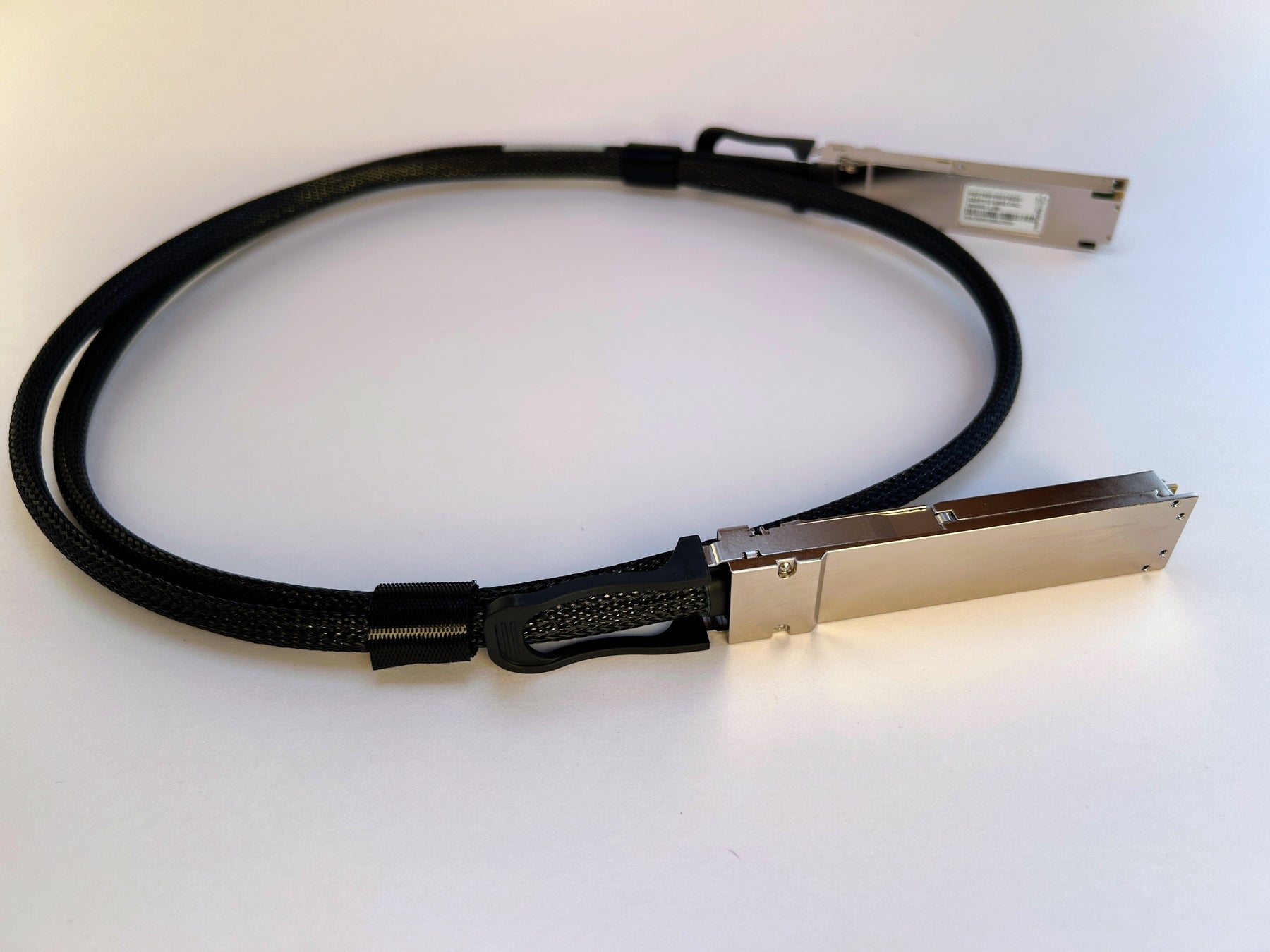 MCP1650-V002E26 QSFP/CX7 Cable — 200G QSFP56 Passive DAC, 2m – NVIDIA DGX Spark Compatible