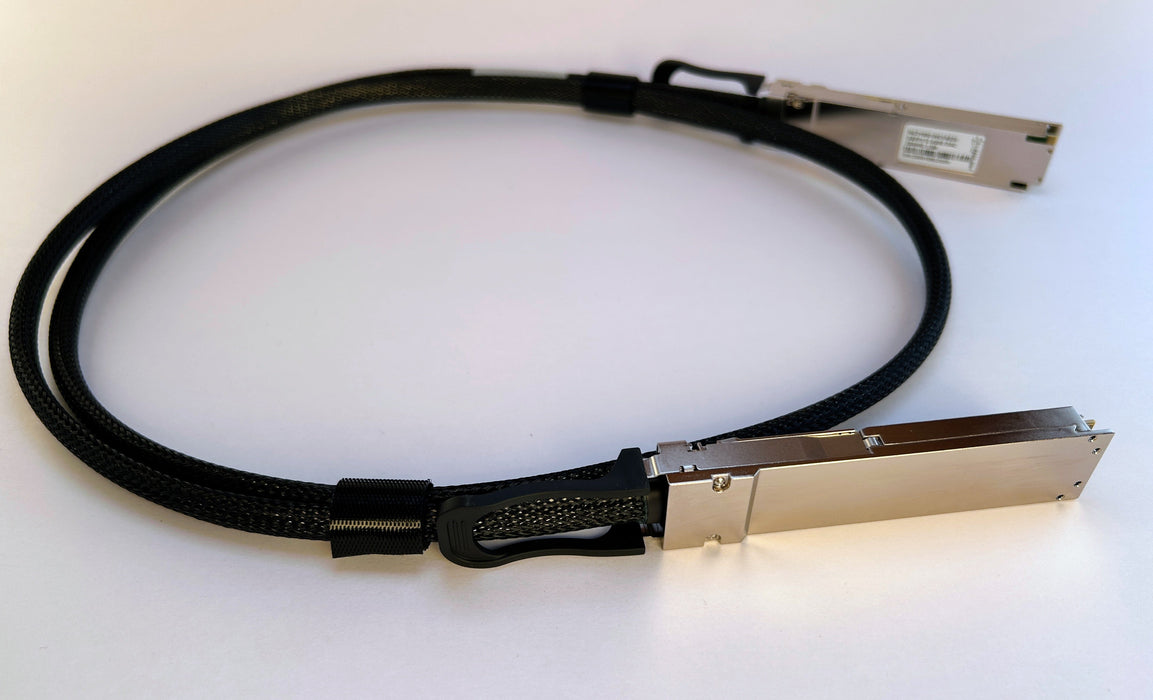MCP1650-V01AE30 QSFP/CX7 Cable — 200G QSFP56 Passive DAC, 1.5m – NVIDIA DGX Spark Compatible