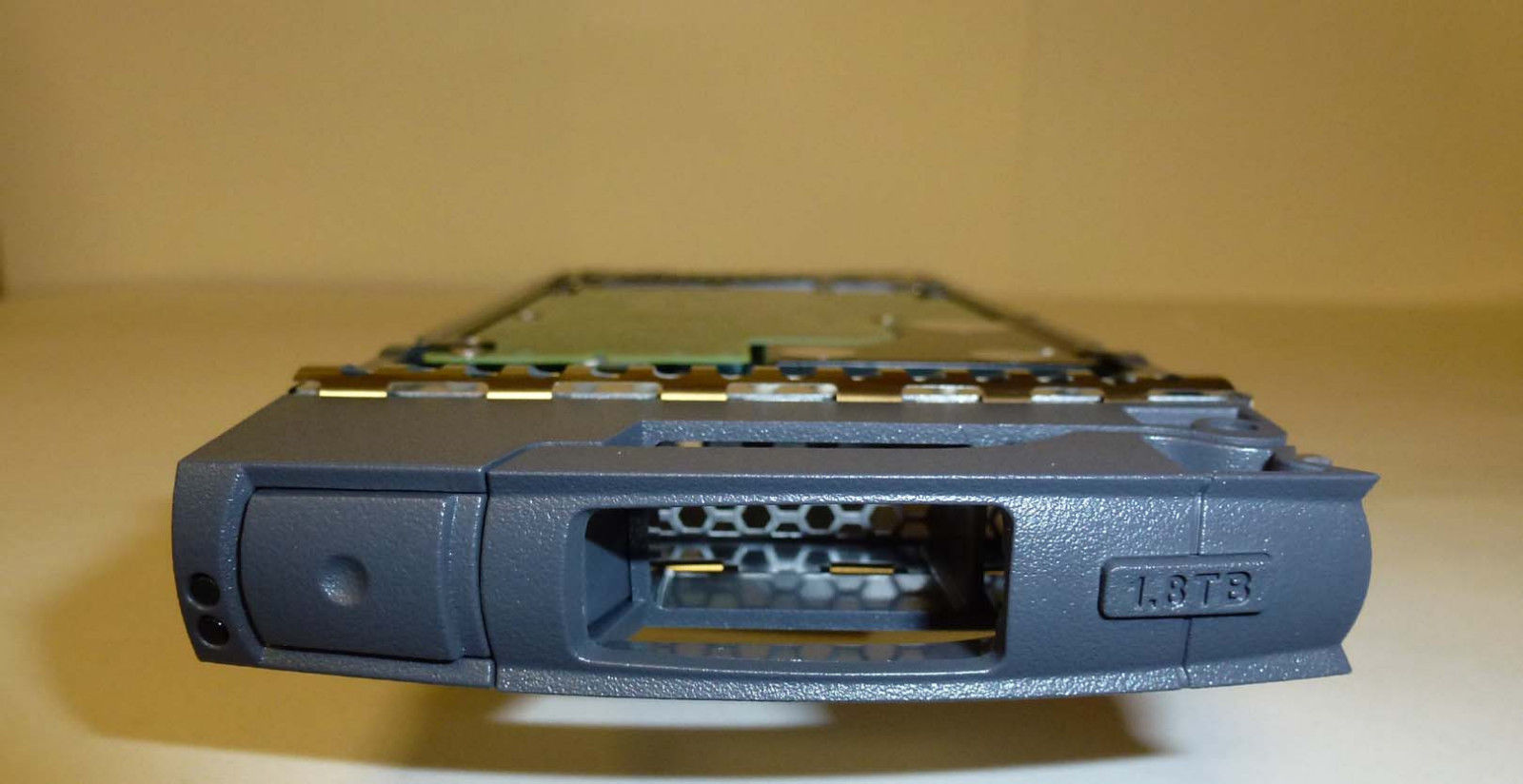 Netapp X426A-R6 1.8TB 10k SAS 2.5inch Hard Drive For DS2246 | USED