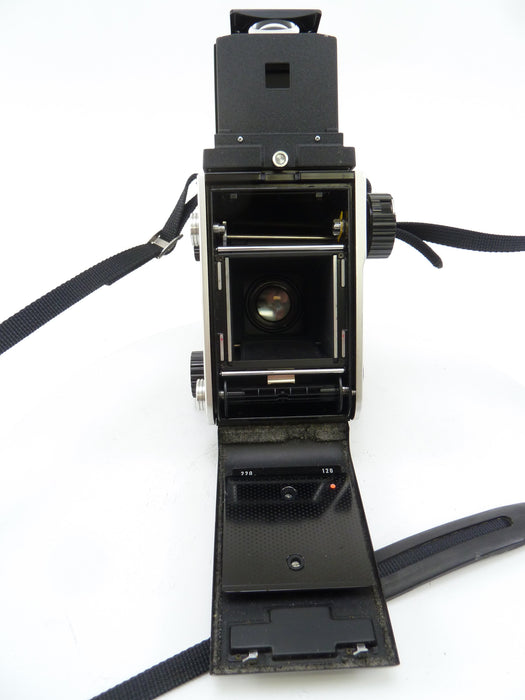 Mamiya C220 Outfit with 80MM F2.8 Lens