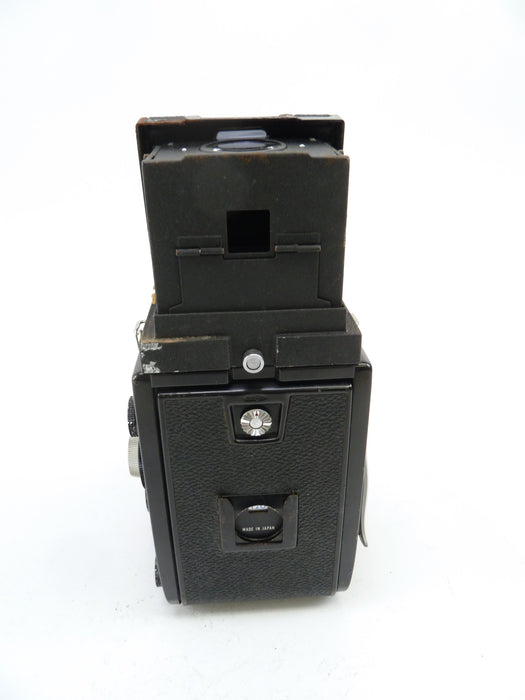 Mamiya C330F Camera Outfit with Waist Level Finder being sold AS IS