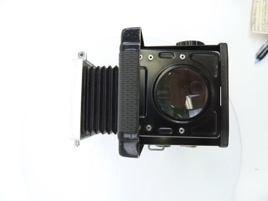 Mamiya C220 Camera Body with Waist Level Finder