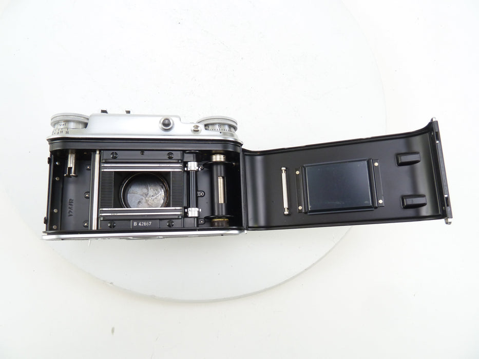 Voightlnder Prominent 1 with 50MM f2 Ultron Lens