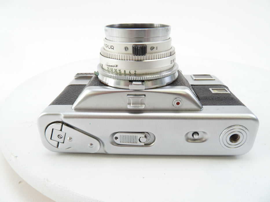 Voightlander Vitessa T with 50MM F2.8 Skopar AS IS
