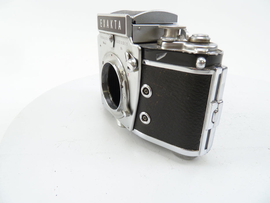 Exakta VX IIa 35MM Camera body