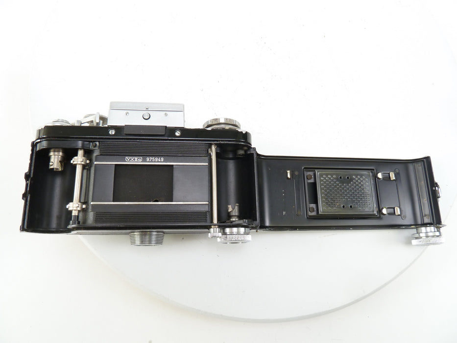 Exakta VX IIa 35MM Camera body