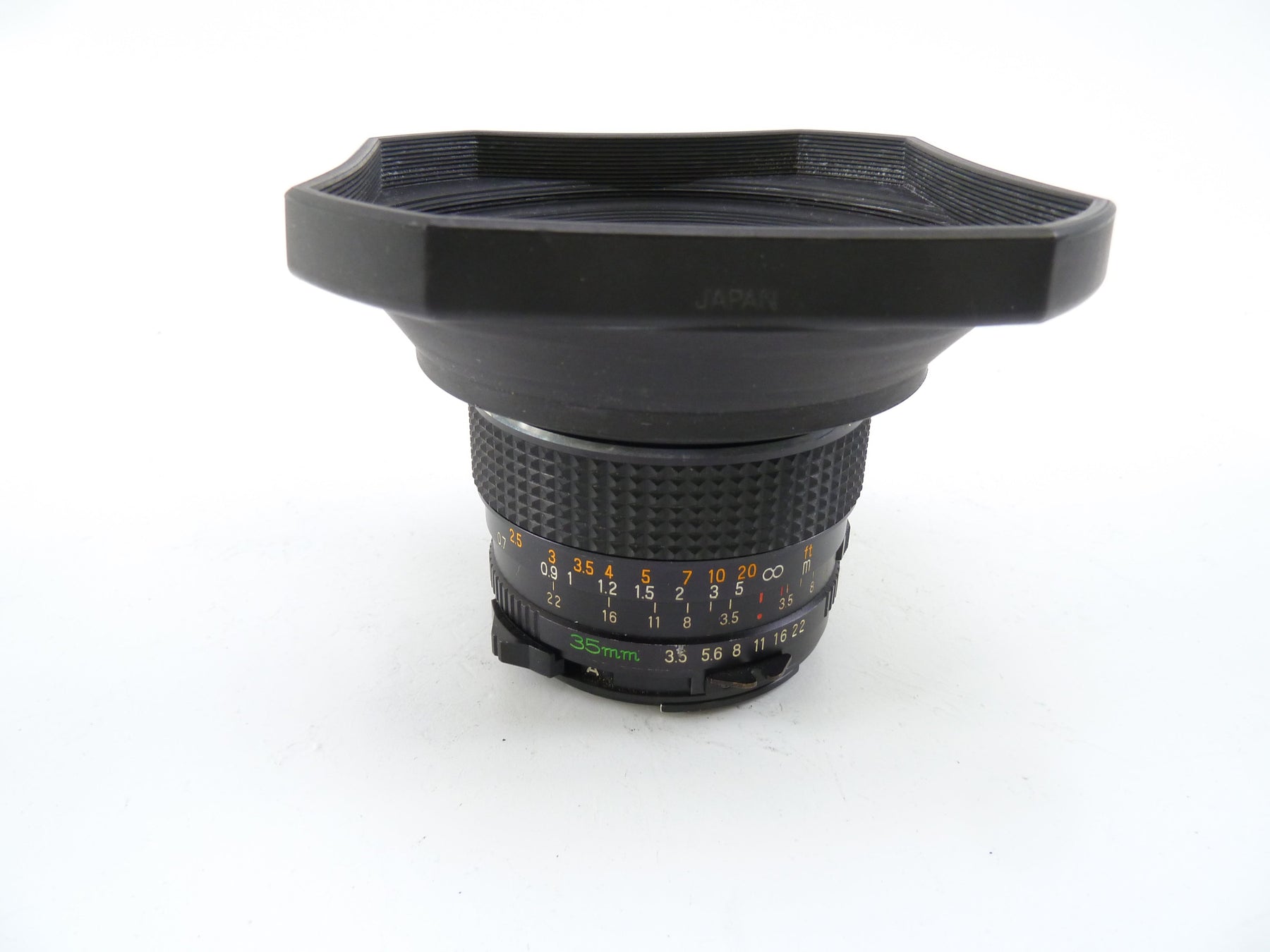 Mamiya 645 Pro 35MM F3.5 C Ultra Wide Angle Lens