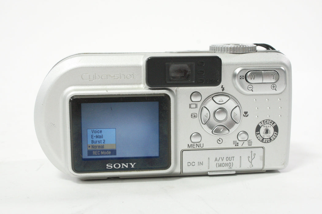 Sony CyberShot DSC-P8 Digital Point-and-Shoot Camera 3x Zoom 3.2mp