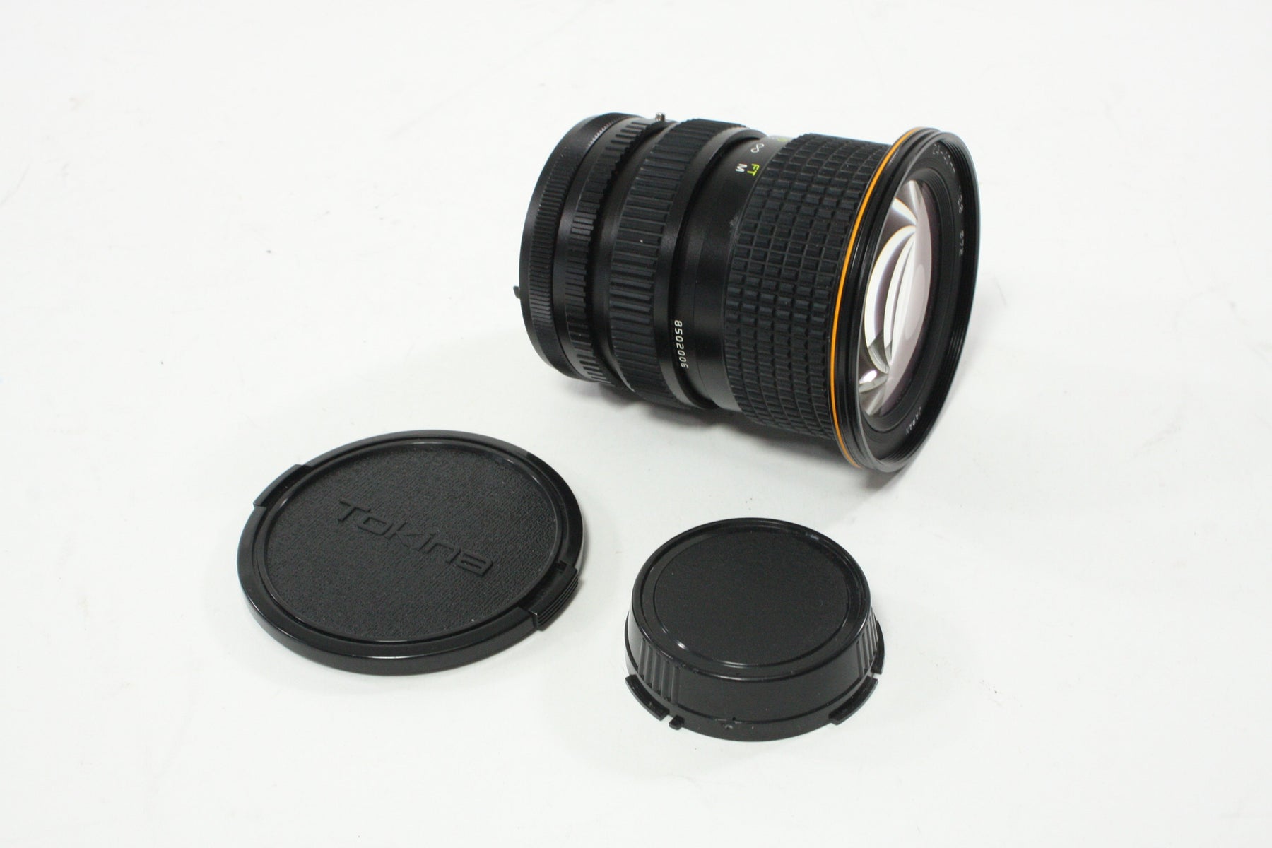 Tokina 24-40mm f/2.8 AT-X Lens for Canon FD Mount