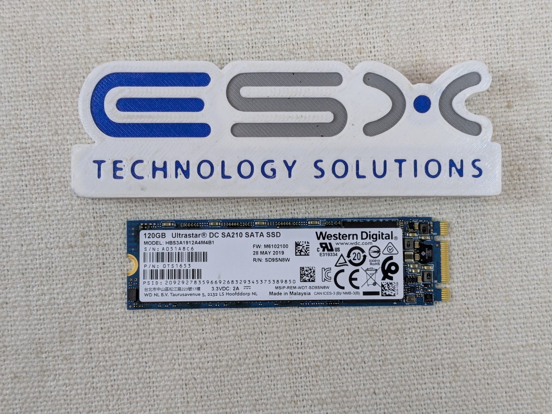 Western Digital HBS3A1912A4M4B1 120GB 6Gb/s SATA 2280 M.2 SSD