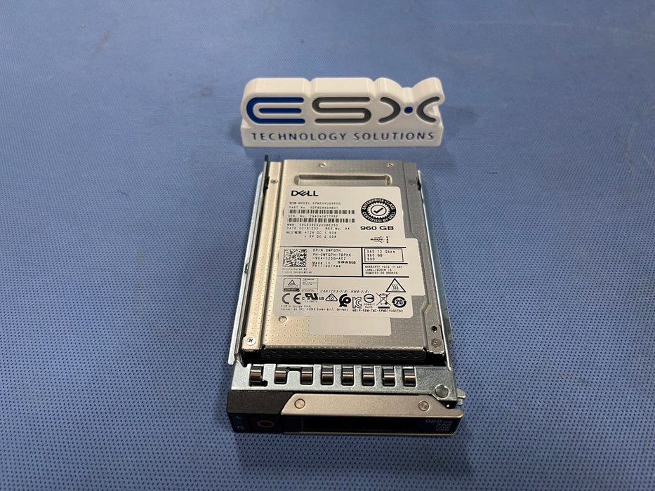 Dell WFGTH 960GB 12Gb/s 2.5” Mix Use SSD Toshiba KPM5XVUG960G Solid State Drive