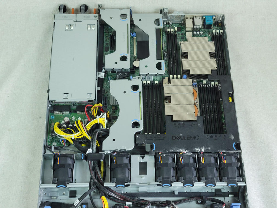 Dell PowerEdge R440 8x 2.5” 1U Server 2x 10C Silver 4210 @ 2.2GHz 384GB RAM H330