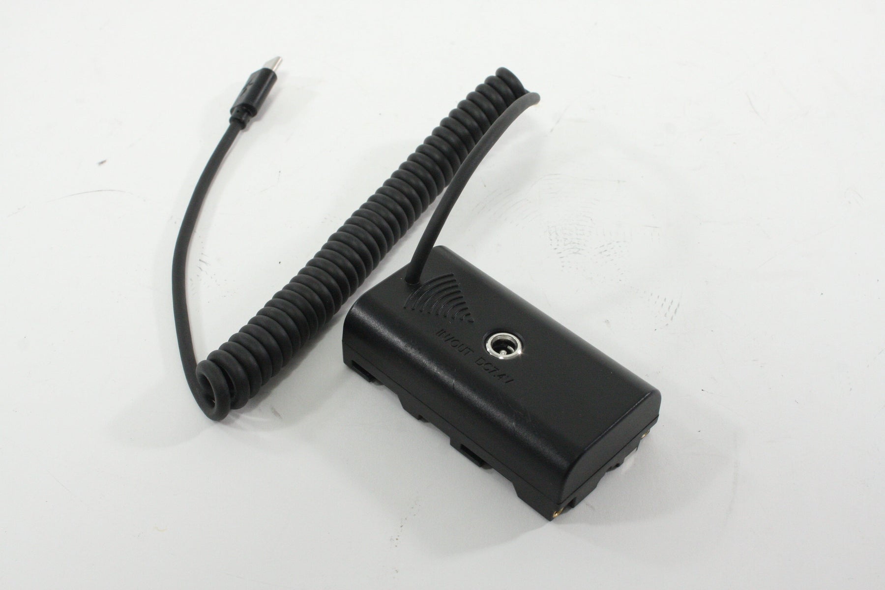 Alvin's Cables USB-C Dummy Battery for Sony NP-F550