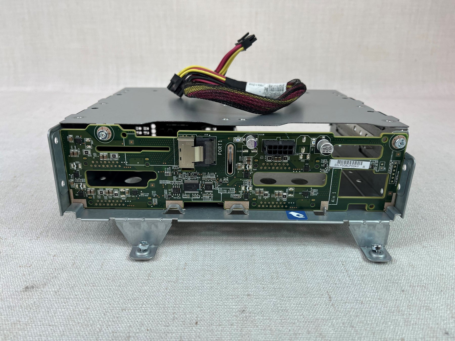 P08868-001 HPE Apollo 4200 Gen10 4LFF Rear Drive Cage P07943-B21