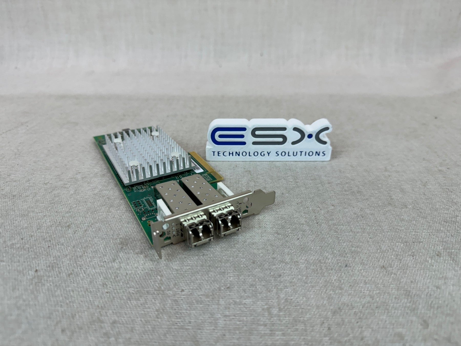 Dell TCK3G QLogic QLE2692L-DEL Dual Port 16Gb/s FC HBA w/ SFPs Low Profile