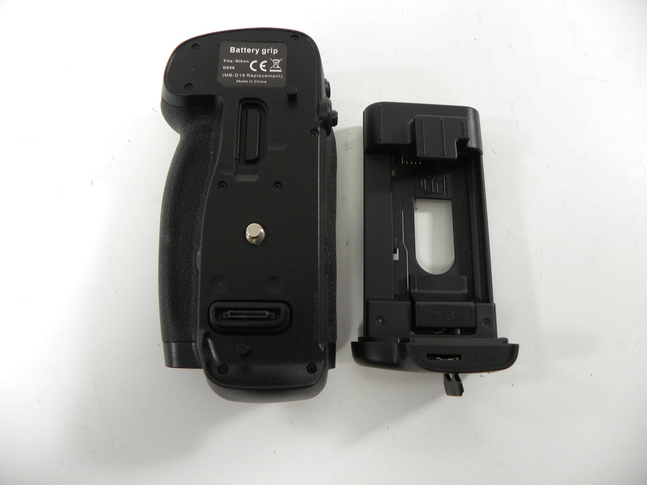Battery Grip for Nikon D850