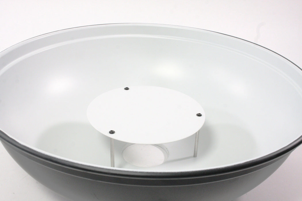 Beauty Dish Black with White Interior with Paul C. Buff Mount 22 inch