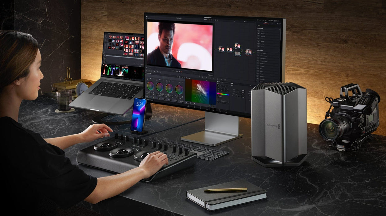 Blackmagic DaVinci Resolve 18 Studio