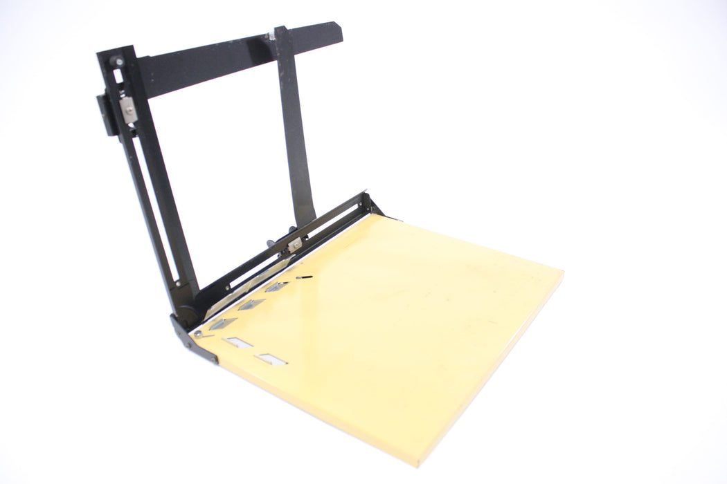 Bogen 8x10 Easel