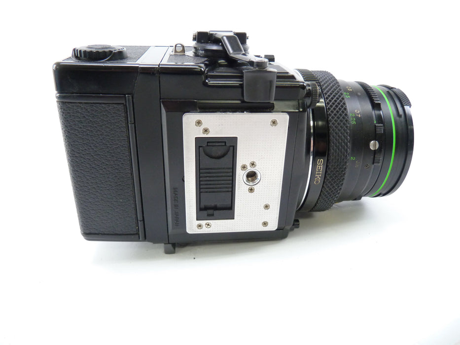 Bronica ETRSi Camera Kit with 75MM F2.8 Lens, 220 Back, and Prism Finder