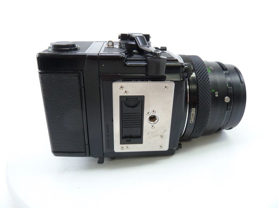 Bronica ETRSi Camera Outfit with 75MM F2.8 Lens, 120 Back, and Prism Finder E
