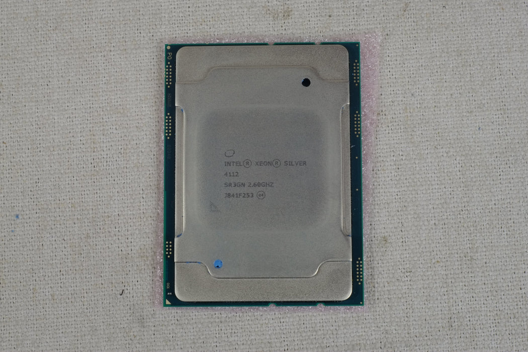 Lot of 2x Intel Xeon 4-Core Silver 4112 @ 2.6GHz 8.25MB LGA 3647 Processor SR3GN