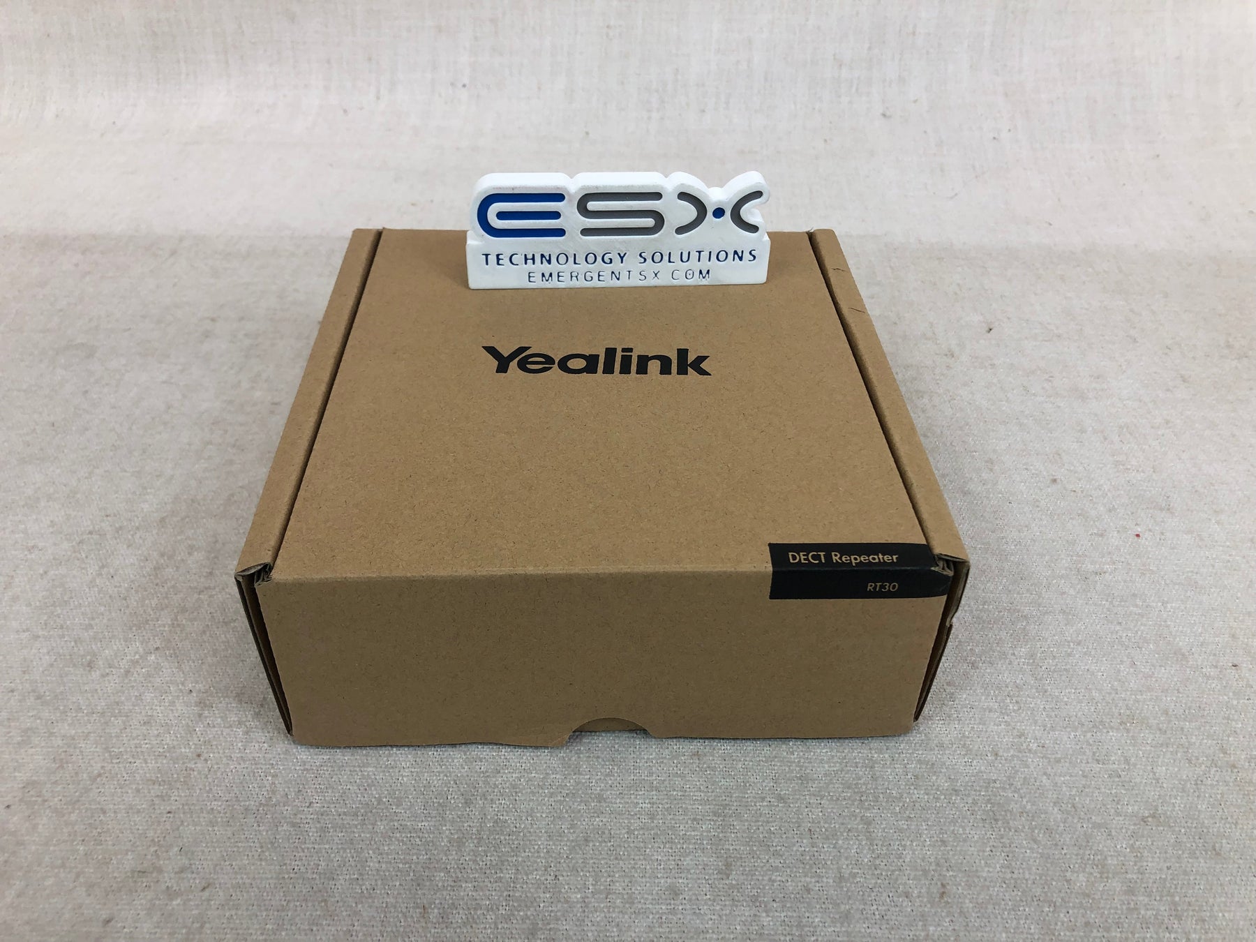 Yealink RT30 Dect Repeater, Stand, 5V adapter, In factory box