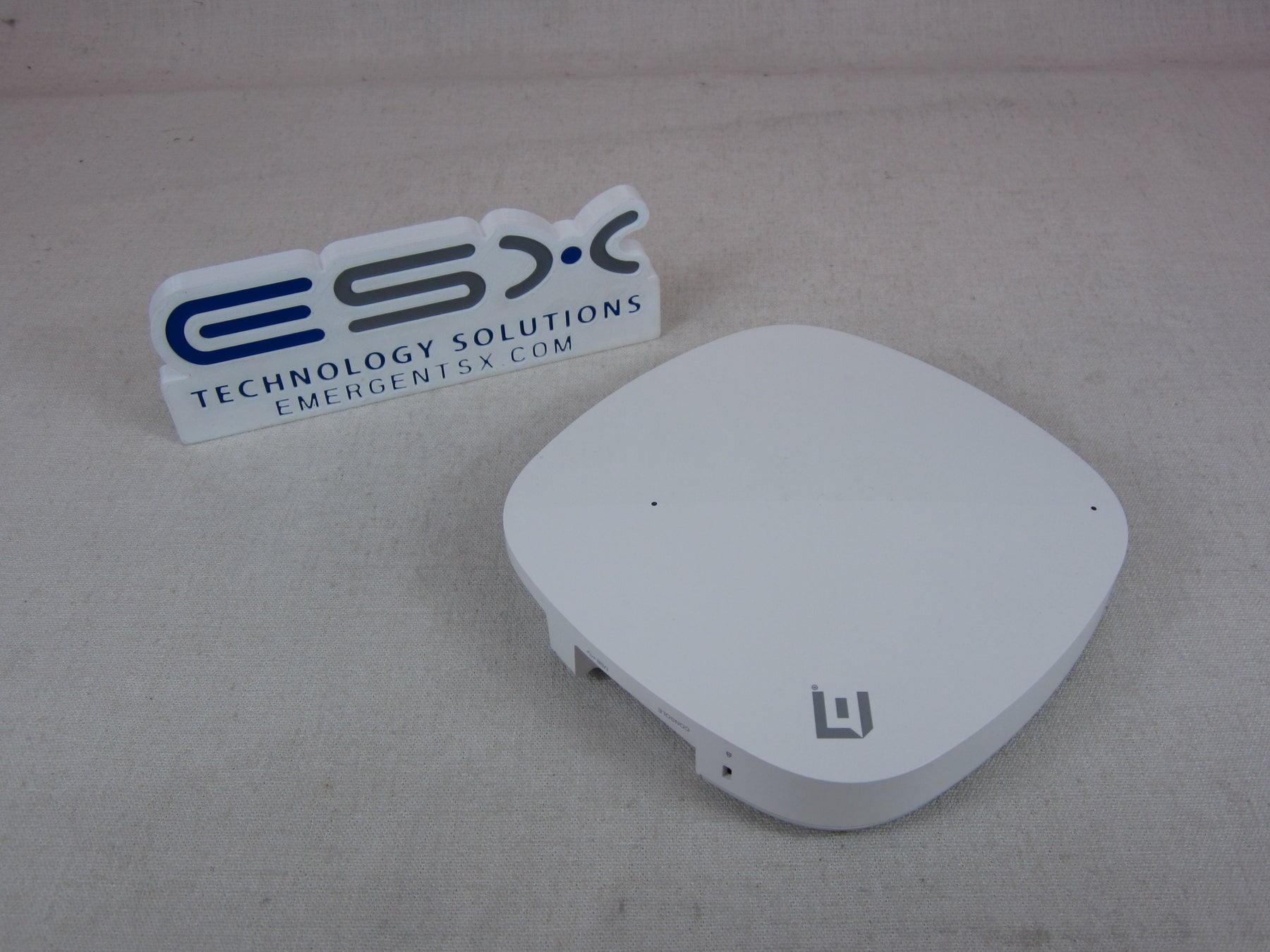 Extreme Networks AP410C-FCC ExtremeCloud IQ: Indoor WiFi6 Access Point – No BRKT