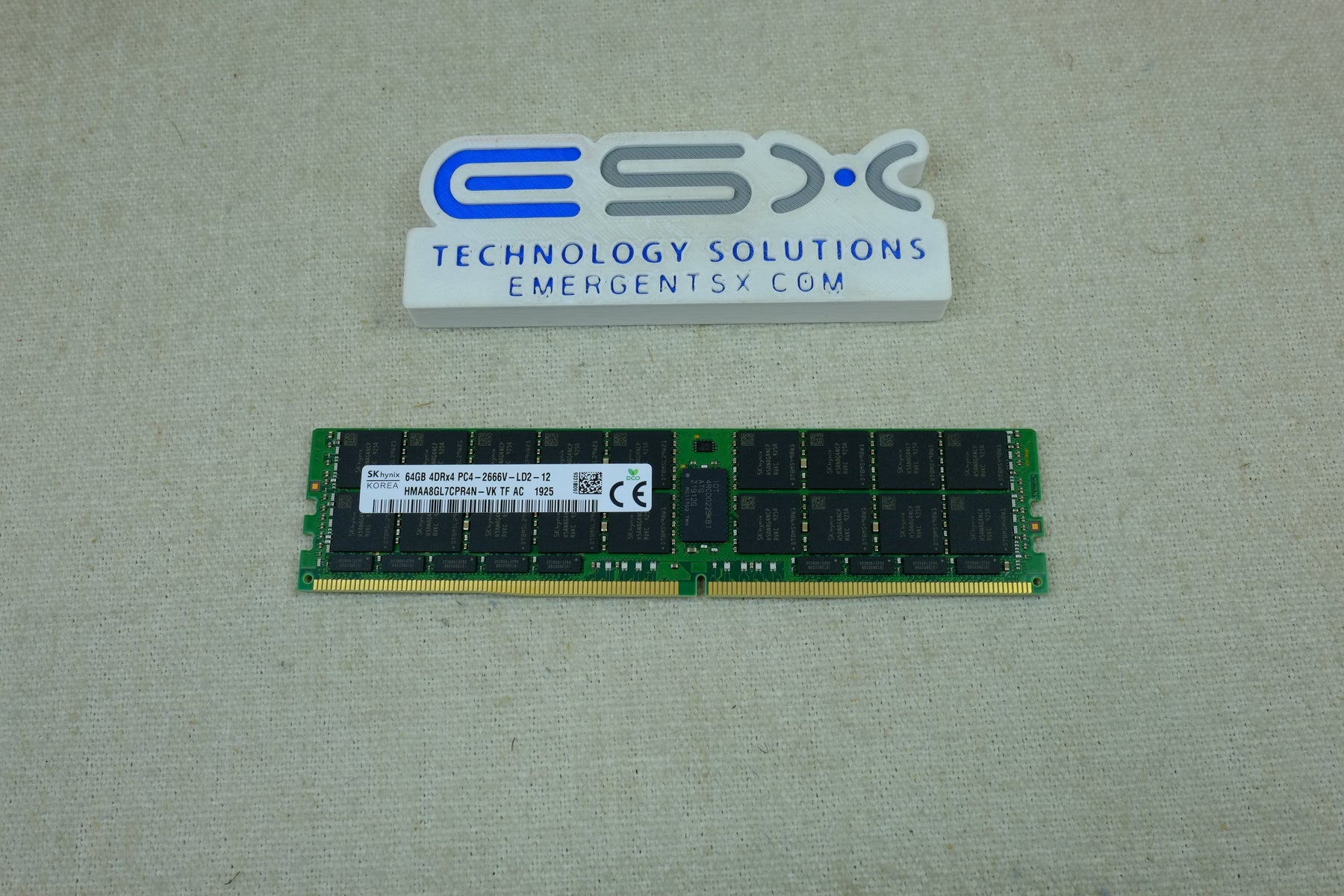 Hynix HMAA8GL7CPR4N-VK 64GB 4DRx4 PC4-2666V DDR4 ECC Server Memory DIMM