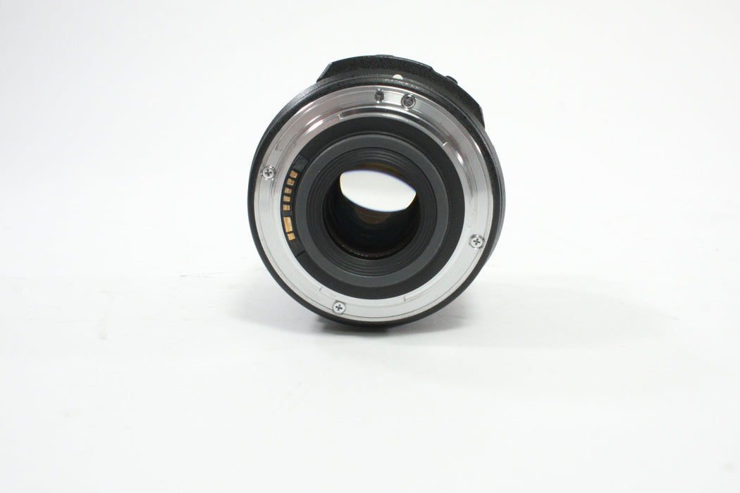 Canon 17-85mm f/4-5.6IS USM EF-S Lens for Canon EF Mountq