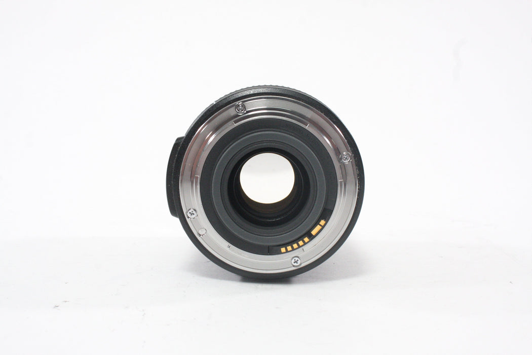 Canon 18-135mm f/3.5-5.6 IS EF-S for Canon EF Mount (Read)