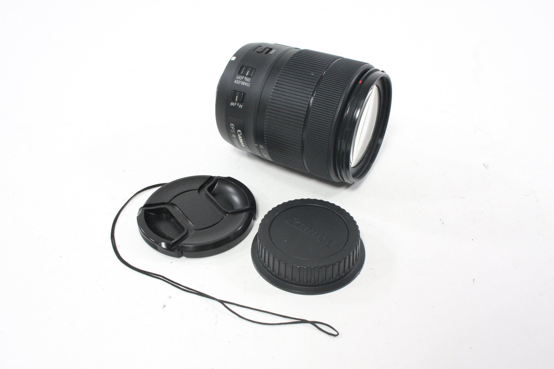 Canon 18-135mm f/3.5-5.6 IS USM EF-S Lens for Canon EF Mount