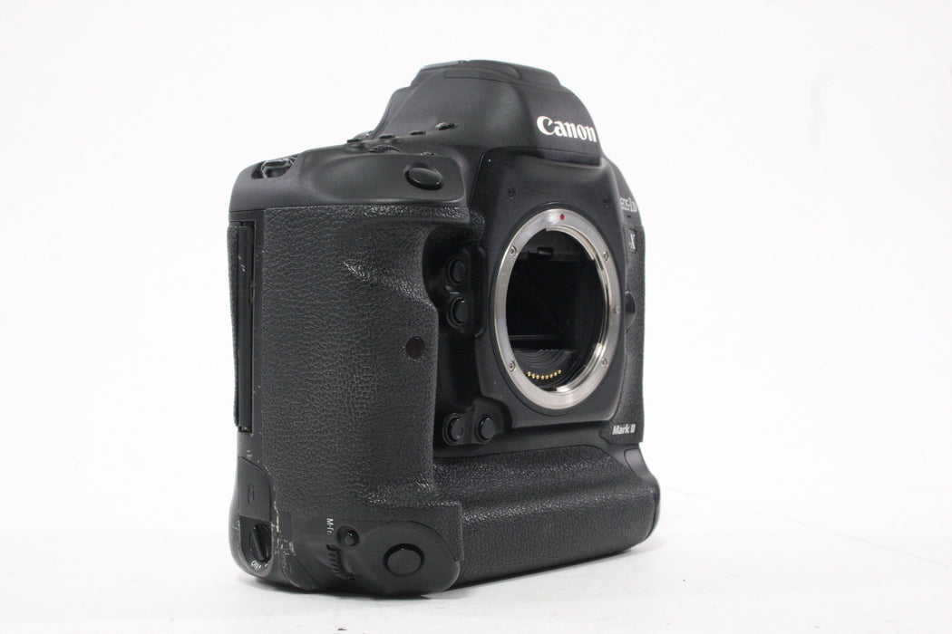 Canon 1DX Mark II DSLR Camera Body with Shutter Count 438,000