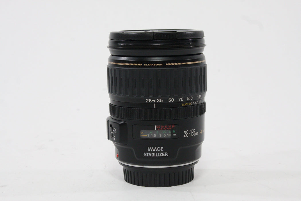 Canon 28-135mm f/3.5-5.6 IS EF