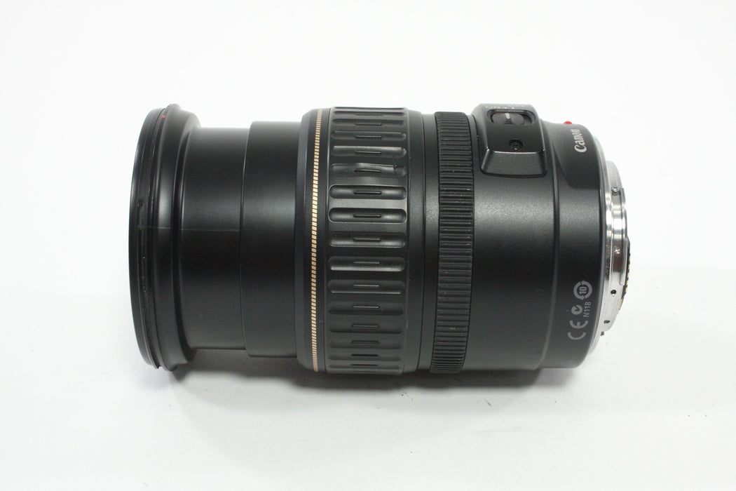 Canon 28-135mm f/3.5-5.6 IS Lens for Canon EF Mount