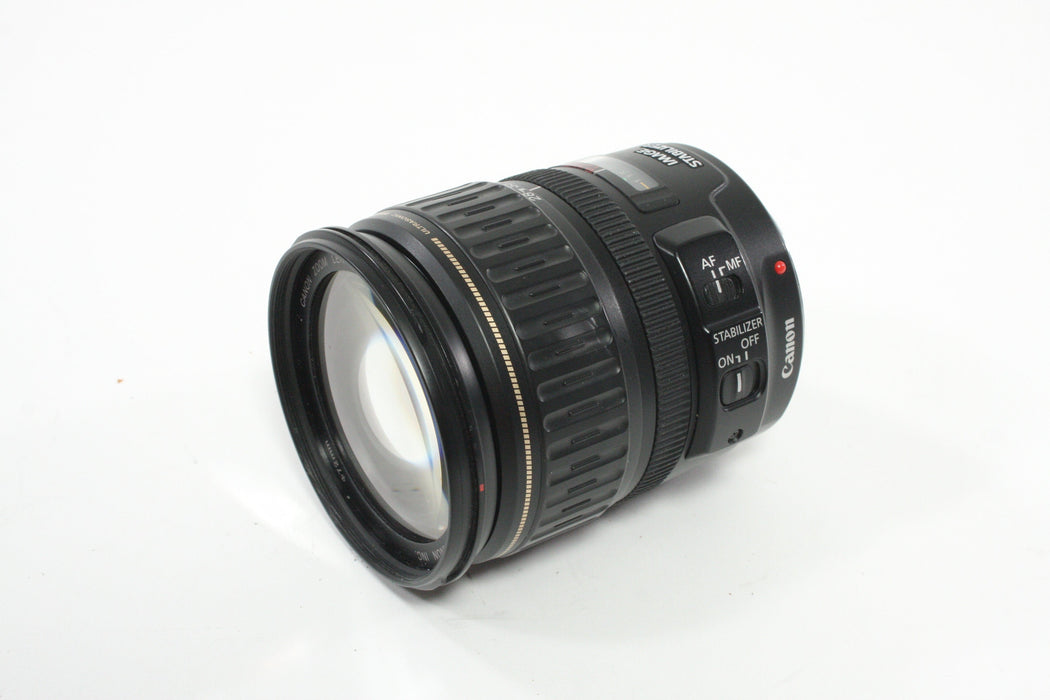 Canon 28-135mm f/3.5-5.6 IS Lens for Canon EF Mount