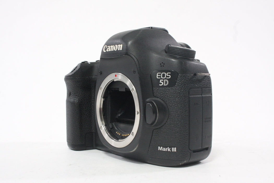 Canon 5D Digital SLR Camera Body with Shutter Count 333,710