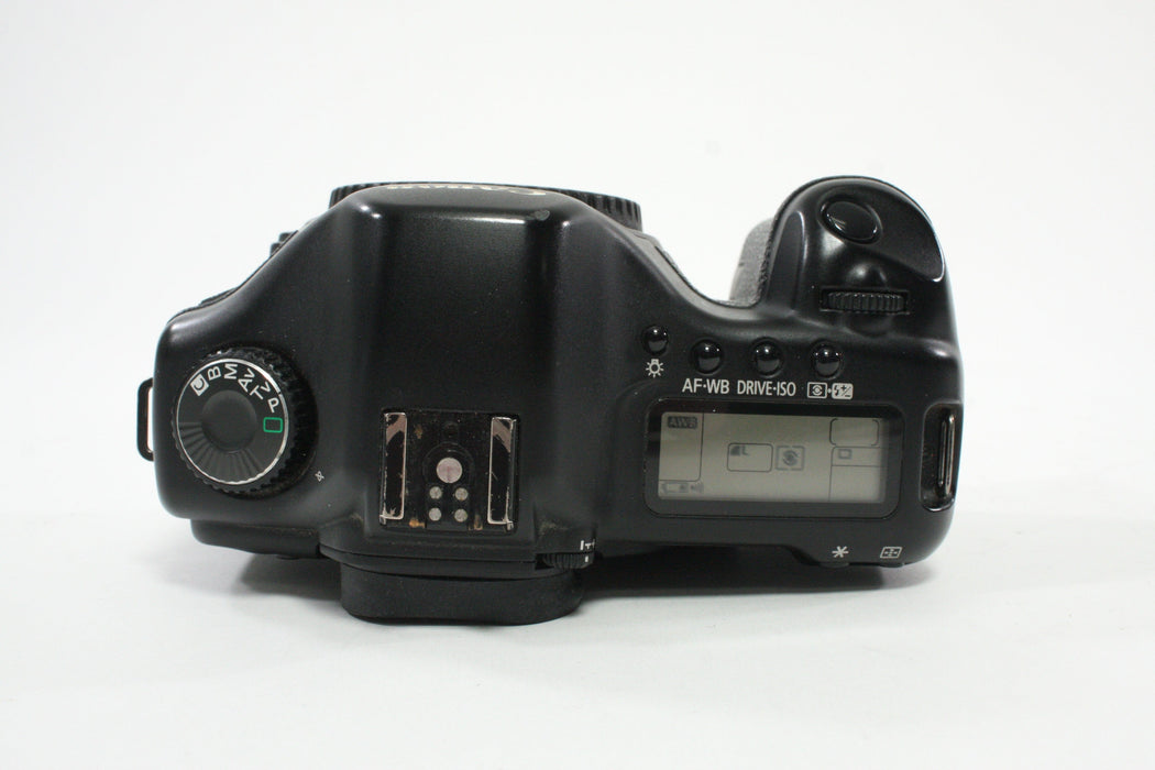 Canon 5D DSLR Camera Body