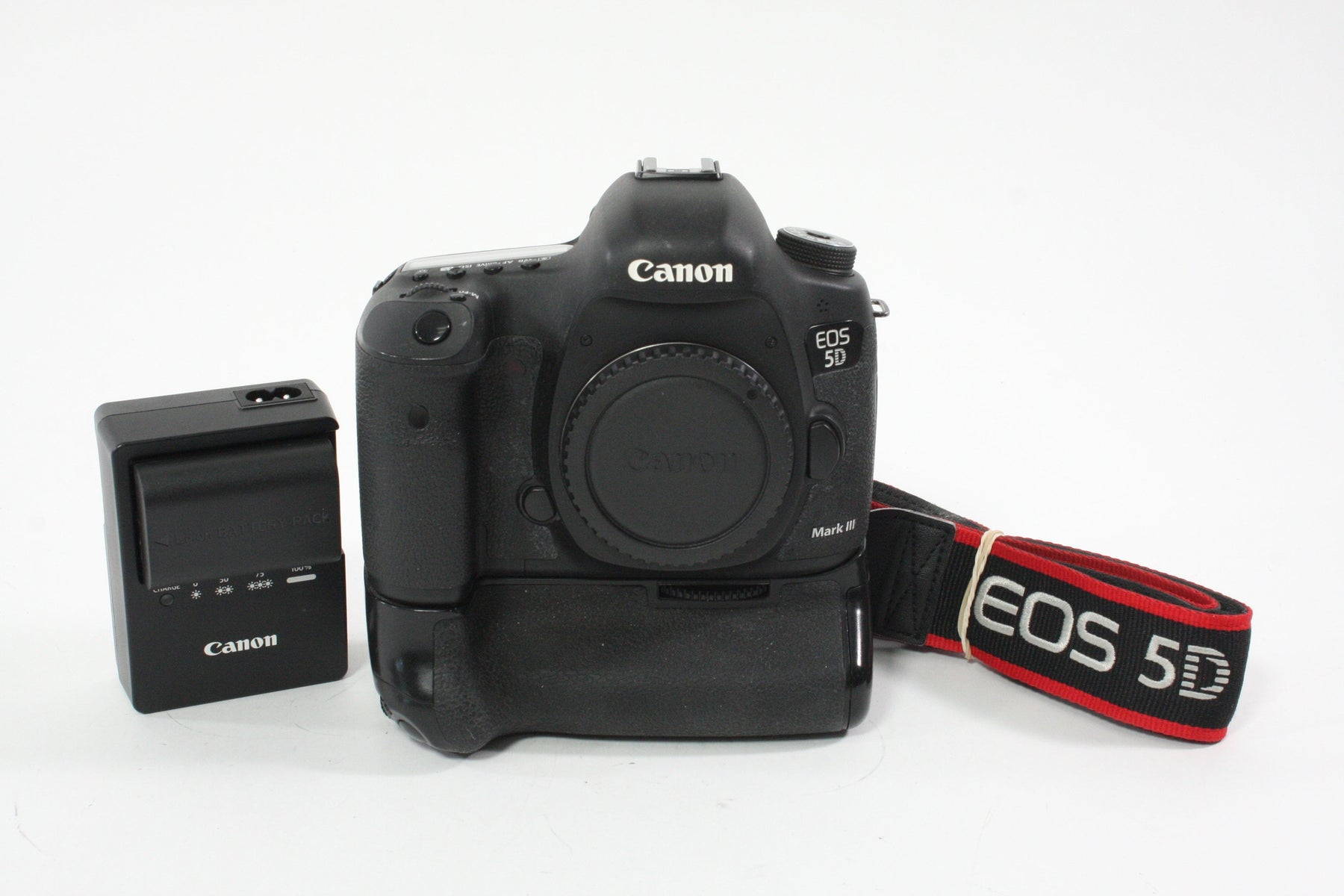 Canon 5D Mark III w/ Battery Grip - Shutter Count 8268