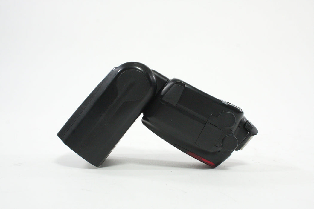 Canon 600 EX-RT Speedlite