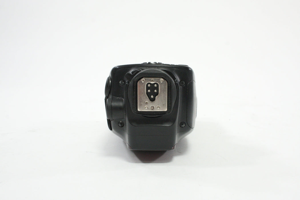 Canon 600 EX-RT Speedlite