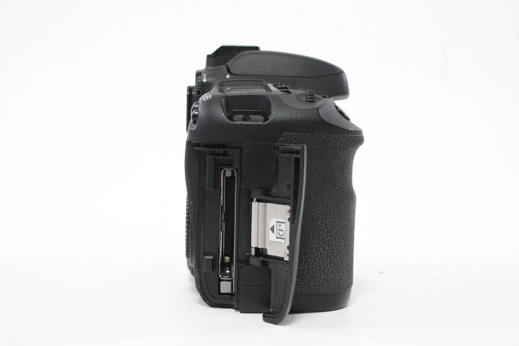 Canon 7D DSLR Camera Body.  AS-IS